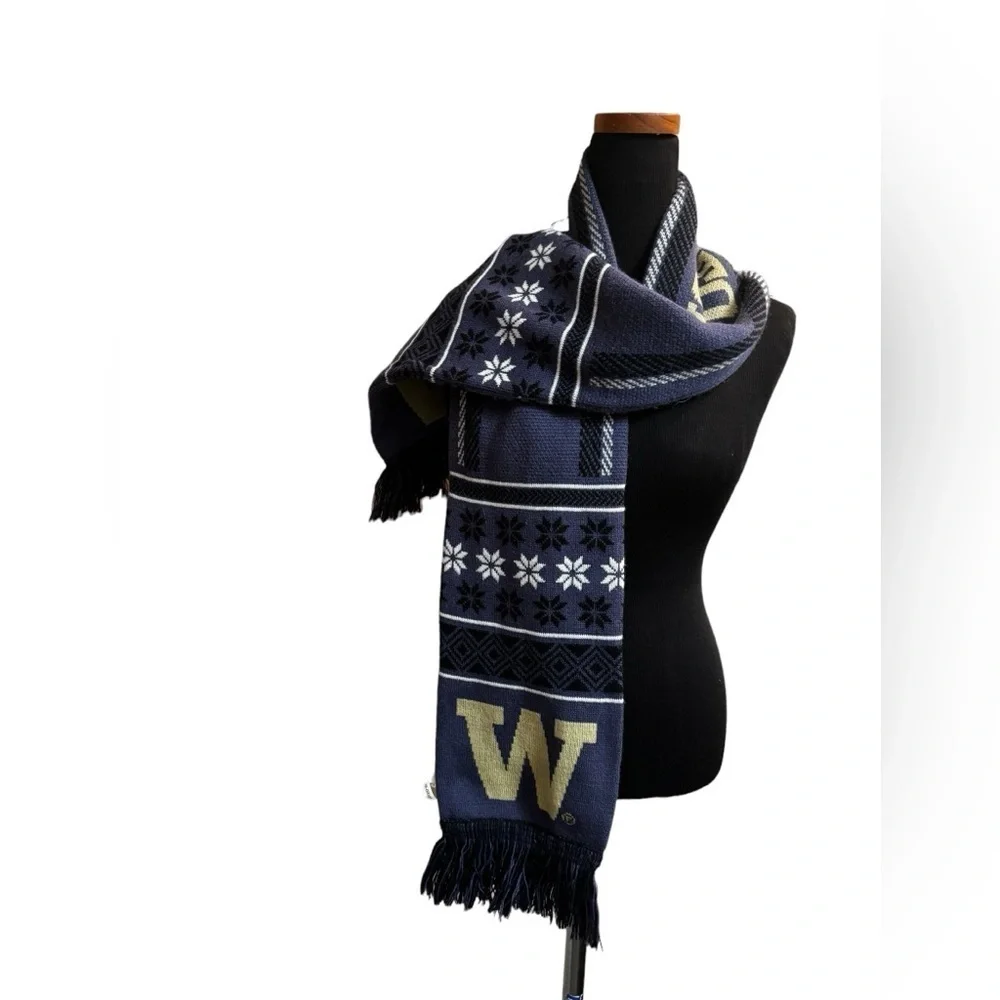 UNIVERSITY OF WASHINGTON HUSKIES winter scarf Unisex Purple and Gold UW EUC